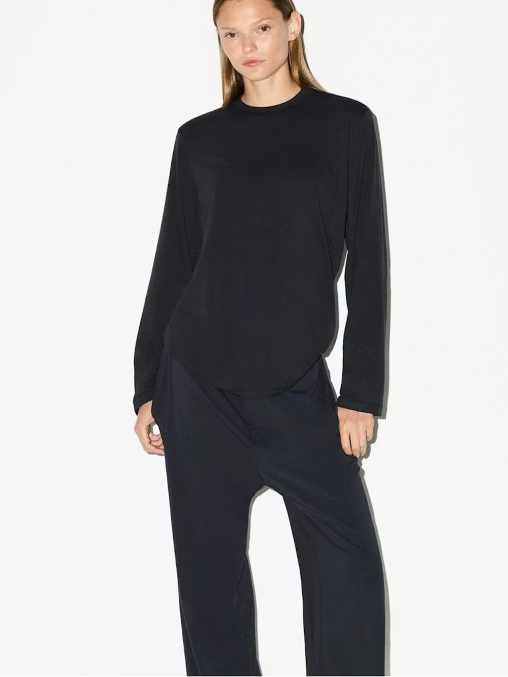 Skims long sleeve oversized boyfriend t-shirt size xxs NWT